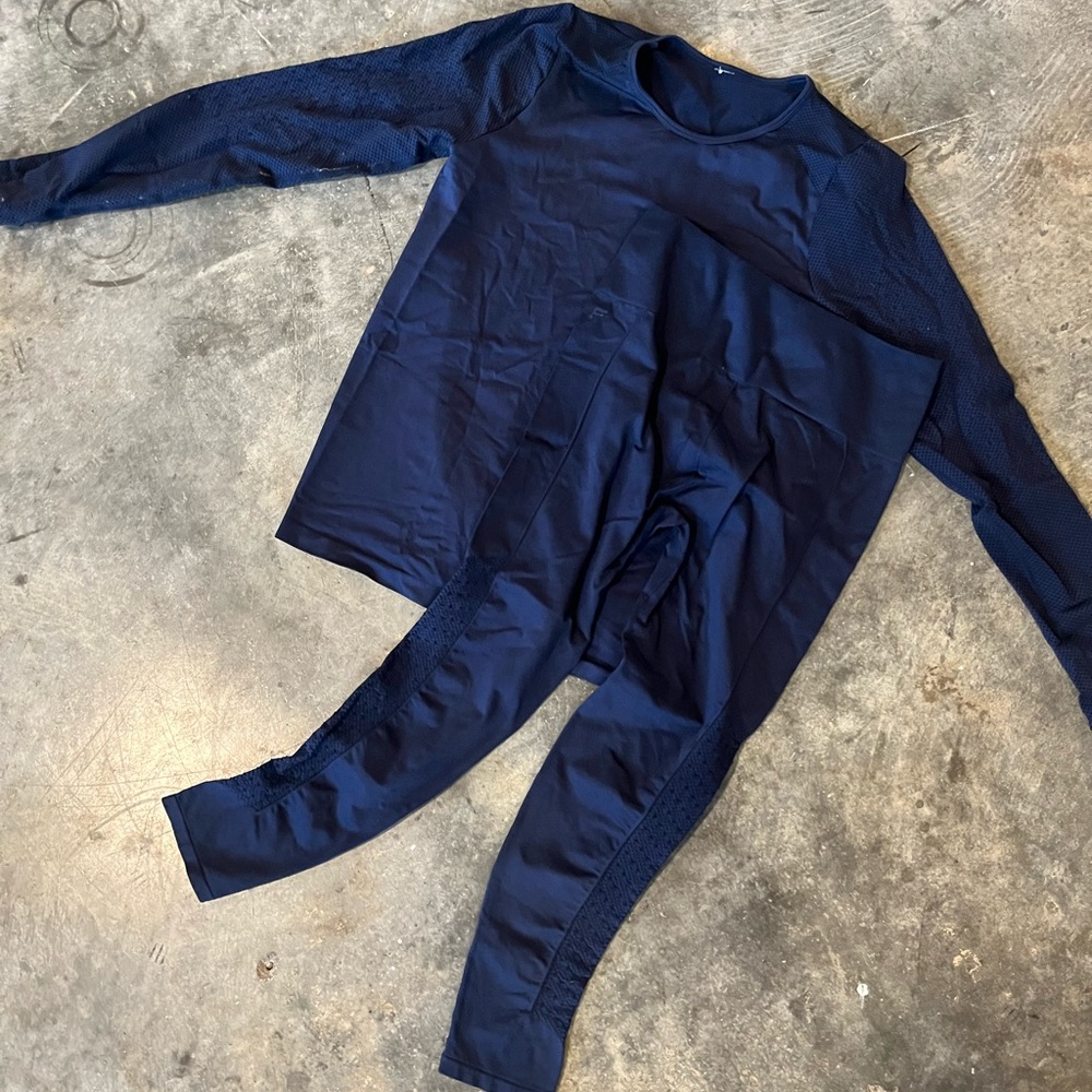 Fabletics Navy Leggings, Medium